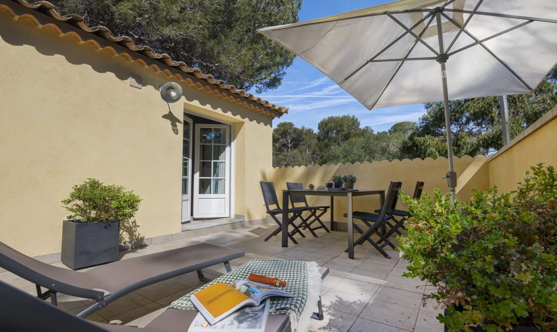 La terrasse de l'appartement en location - Camping Olbia