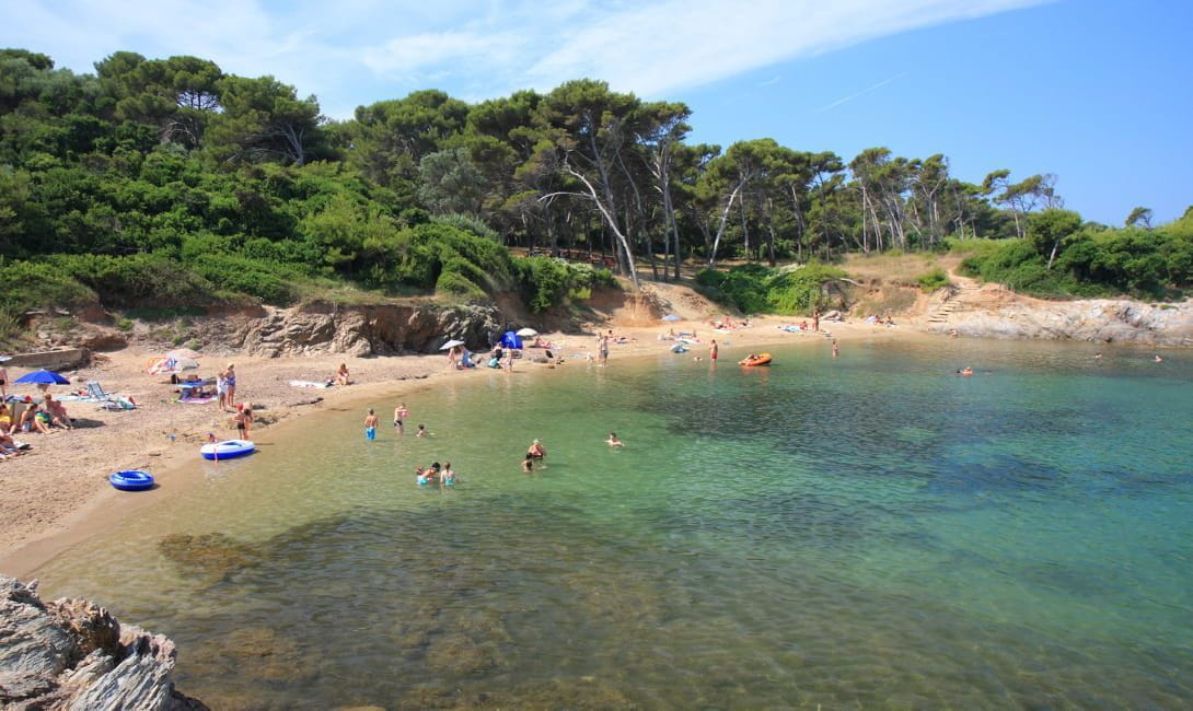 Camping Olbia à Giens plage Le four a Chaux