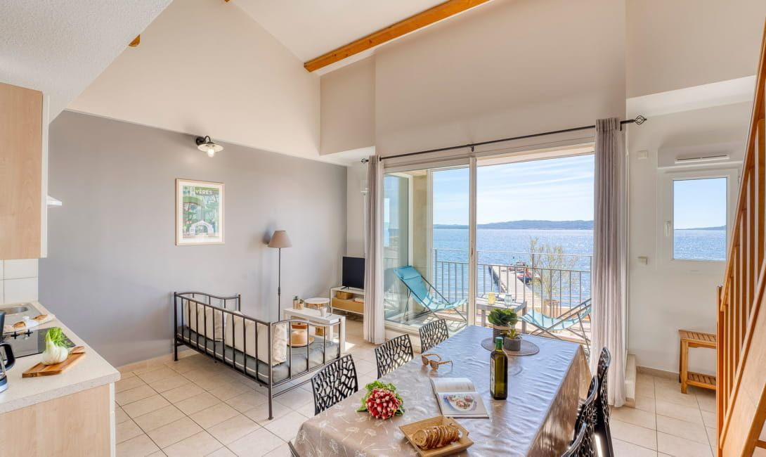 residence gabiniere vue mer loggia